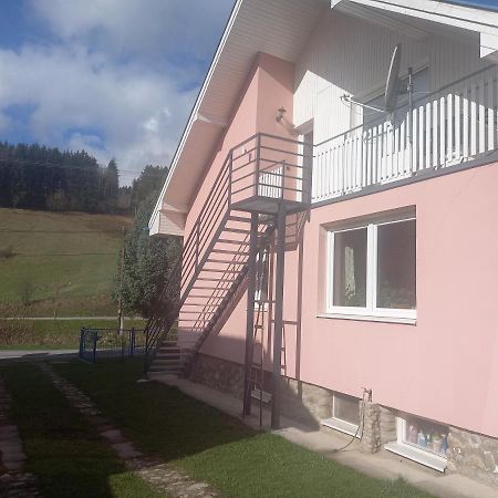 Lúčky Villa Strakov מראה חיצוני תמונה