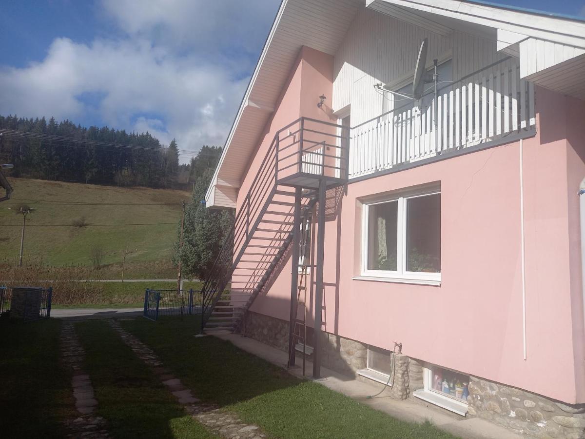 Lúčky Villa Strakov מראה חיצוני תמונה